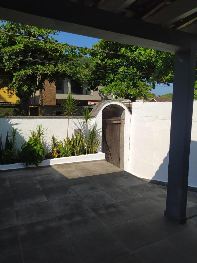 Casa Na Praia Do Tombo Com Churrasqueira Villa Guarujá Dış mekan fotoğraf